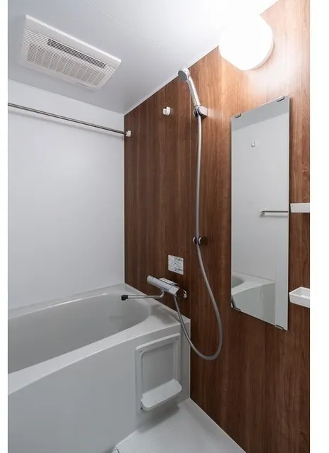 Livio Maison Asakusa Kaminarimon - Interior - ["Plumbing fixture", "Bathroom", "Bathtub"]