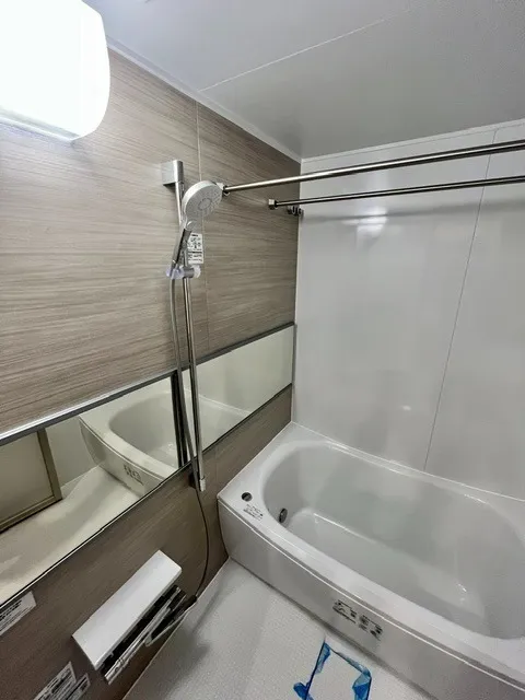 Residia Tower Kamiikebukuro (Tower Building) - Interior - ["Plumbing fixture", "Bathroom", "Flooring"]