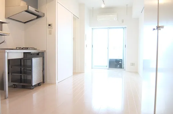 Prime Urban Hatsudai - Interior - ["Building", "Cabinetry", "Wood"]