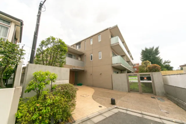 Luxe Garden Matsubara - Exterior - ["Sky", "Plant", "Building"]