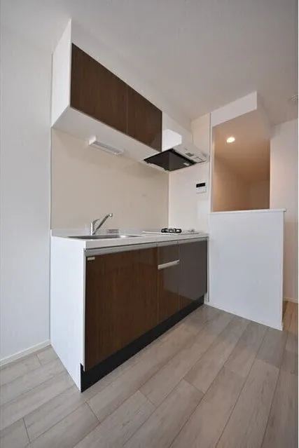 El Faro Hiroo - Interior - ["Cabinetry", "Tap", "Countertop"]