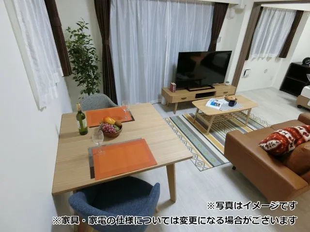 LUNIQ Bunkyo Otowa North - Interior - ["Furniture", "Flooring", "Floor"]