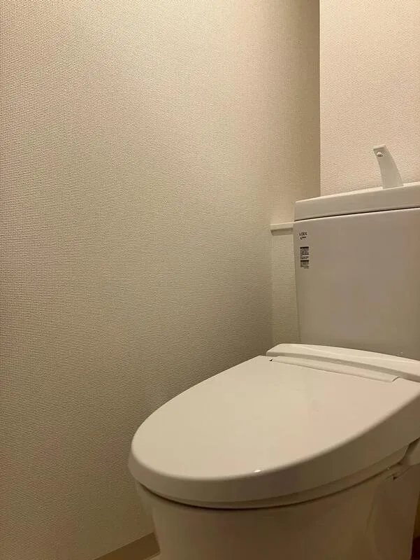 Ethid Ichigaya Yakuoji - Interior - ["Toilet seat", "Toilet", "Plumbing fixture"]