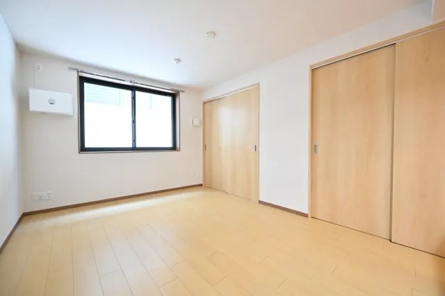 CENTRAL GARDEN RESIDENCE TOKYO - Interior - ["Flooring", "Wood", "Wood flooring"]