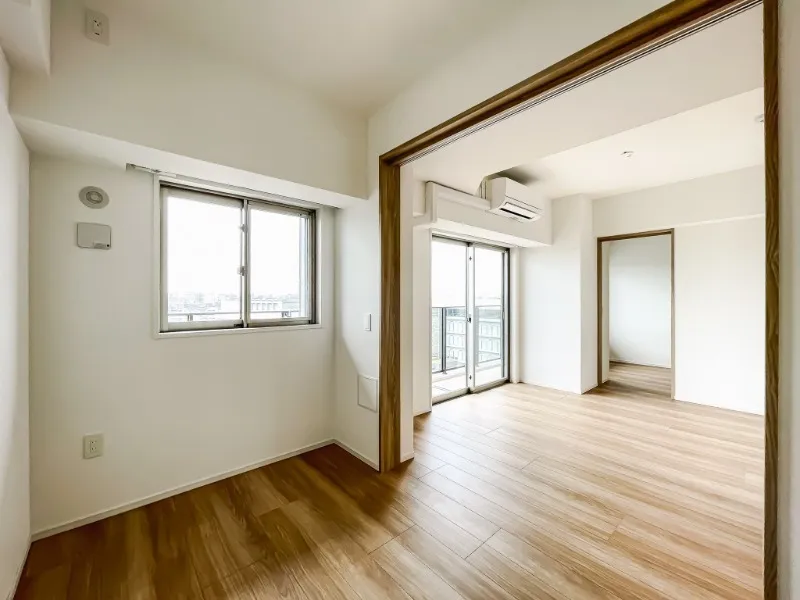 Prince Due Kamiya - Interior - ["Flooring", "Wood flooring", "Floor"]