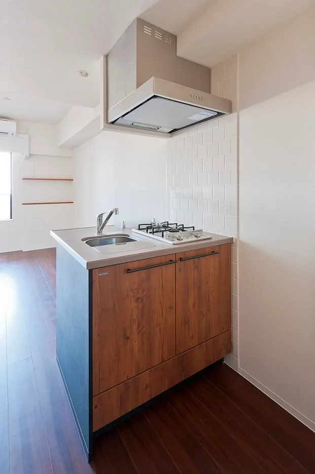 Residia Kamata V - Interior - ["Wood", "Floor", "Room"]