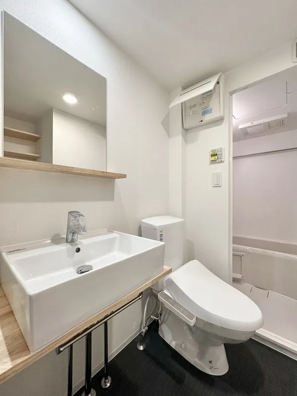 Trias253 - Interior - ["Plumbing fixture", "Flooring", "Interior design"]