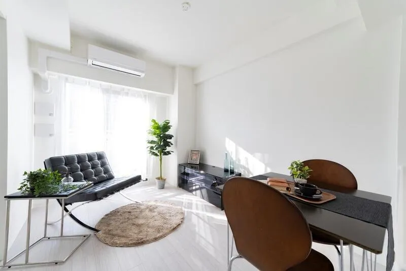 Dimus Shin-Osaka - Interior - ["Furniture", "Interior design", "Flooring"]