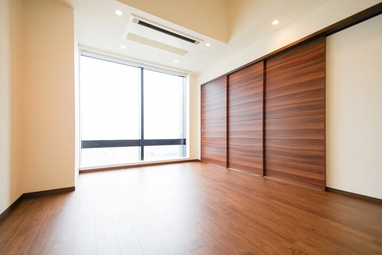La Tour Shinjuku Grand - Interior - ["Building", "Fixture", "Wood"]