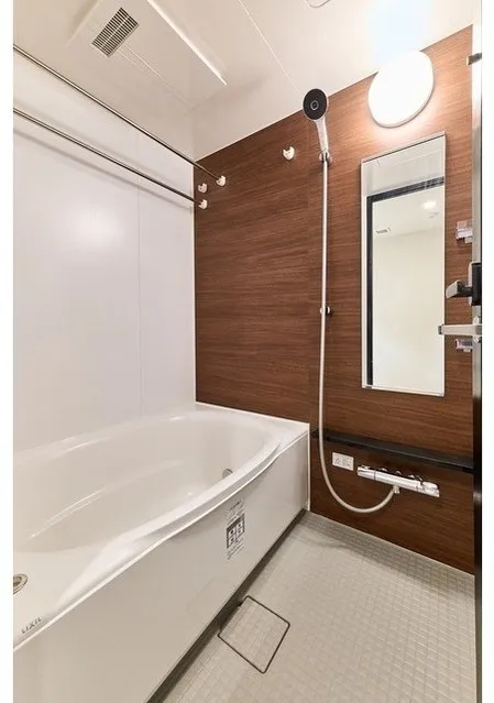 Comforia Liv Monzen-Nakacho East - Interior - ["Flooring", "Plumbing fixture", "Interior design"]