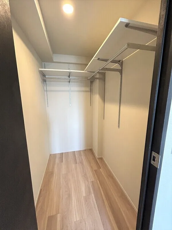 Blanchiesta Kiba - Interior - ["Wood", "Flooring", "Floor"]
