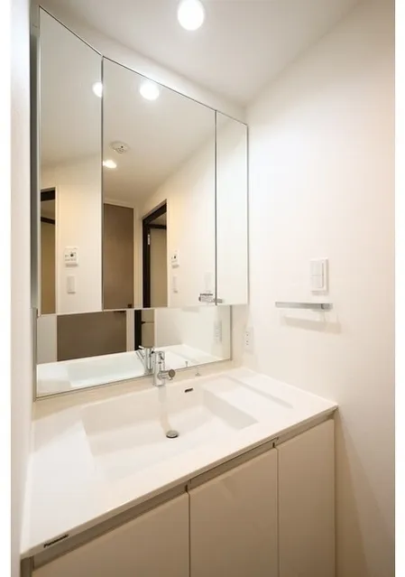 LUMIEC OHYAMA - Interior - ["Interior design", "Flooring", "Floor"]