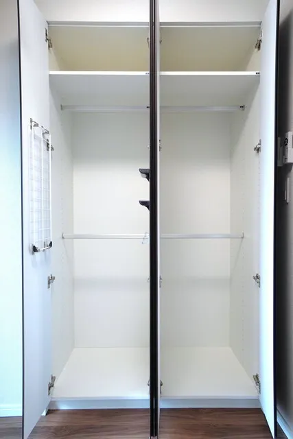 Belfirth Kanda Jimbocho - Interior - ["Building", "Fixture", "House"]