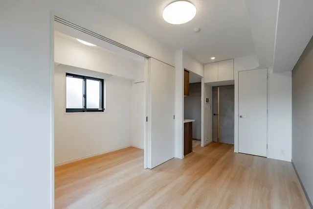 Asyl Court Shoto - Interior - ["Flooring", "Floor", "Wood"]