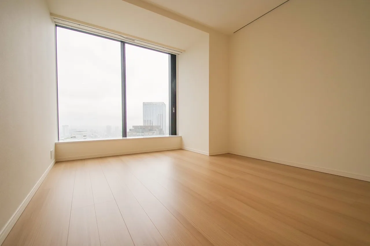 Central Park Tower La Tour Shinjuku - Interior - ["Building", "Window", "Wood"]