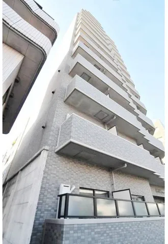Maison De Ville Shinagawa - Exterior - ["High-rise building", "Brutalist architecture"]