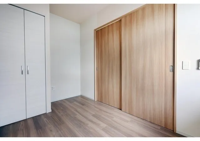 BLESS Kuramae - Interior - ["Fixture", "Wood", "Flooring"]