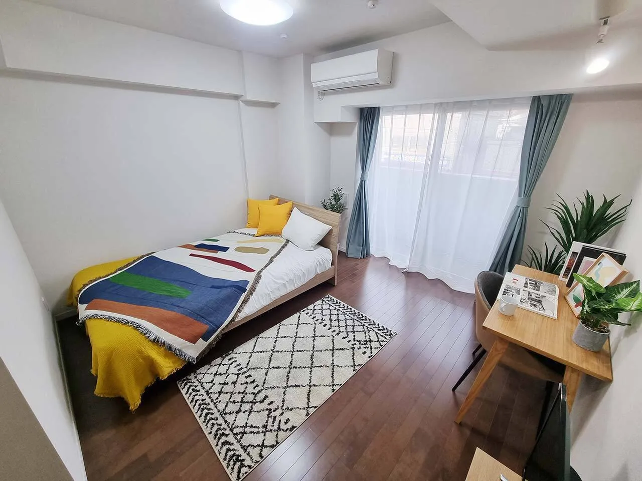 Mynavi STAY Hon-Haneda - Interior - ["Flooring", "Floor", "Interior design"]