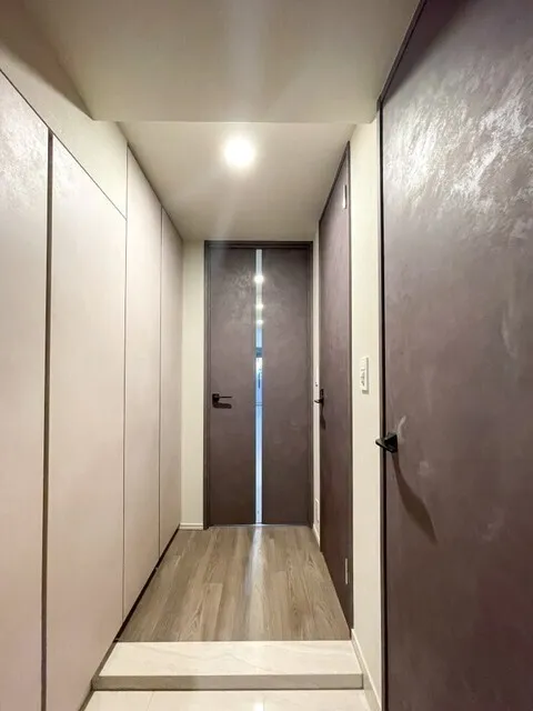 Royal Parks Ariake - Interior - ["Flooring", "Floor", "Wall"]