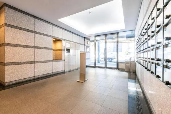 Louvre Nishigotanda No. 2 - Other - ["Commercial building", "Glass", "Headquarters"]