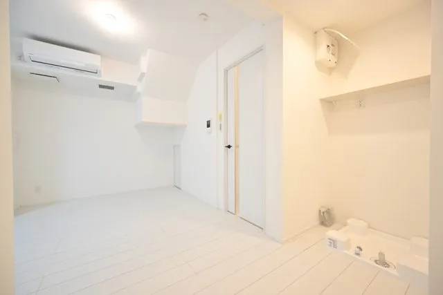 The Residence Nihonbashi - Interior - ["Flooring", "Floor", "Ceiling"]