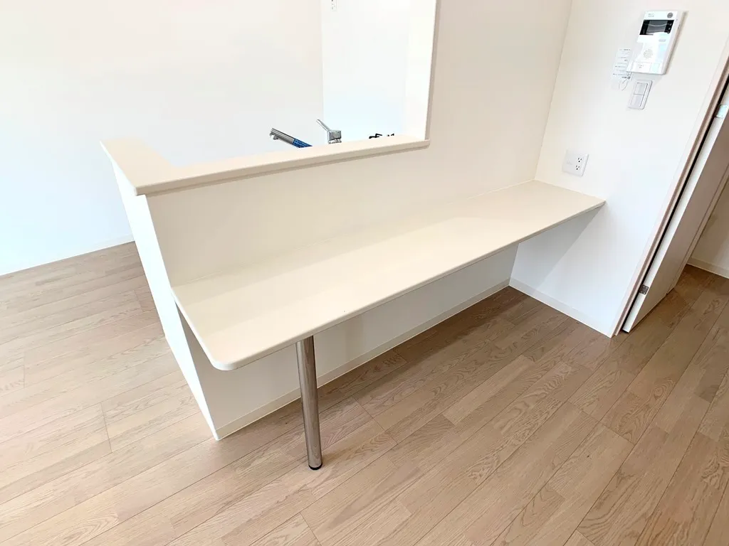 Primal Tsukishima - Interior - ["Property", "Cabinetry", "Wood"]