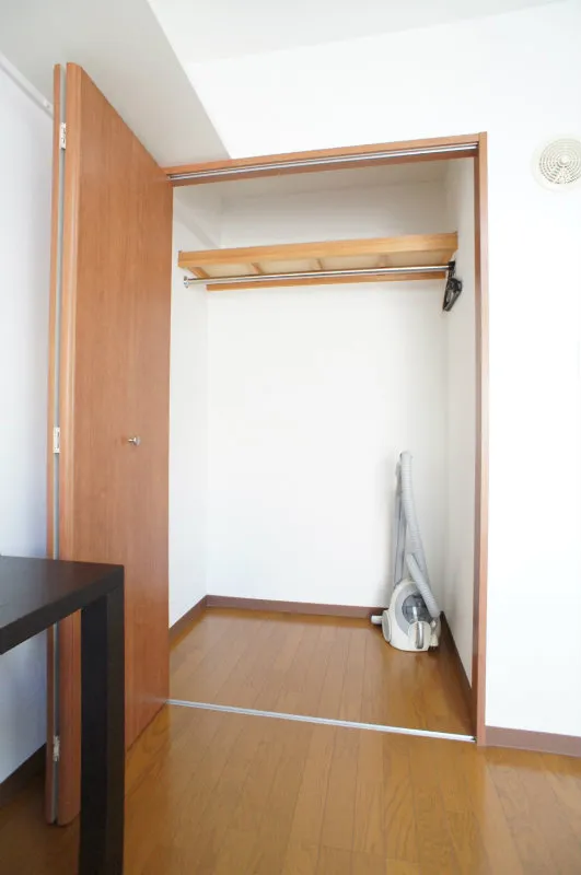 JAPT Roppongi 2 - Interior - ["Property", "Fixture", "Wood"]