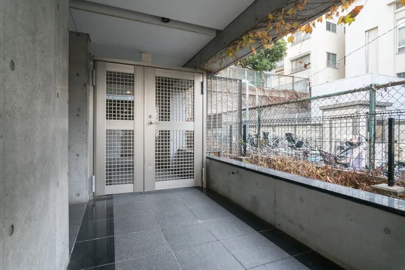 Arvail Meguro Epicure - Exterior - ["Wall", "Architecture", "Residential area"]