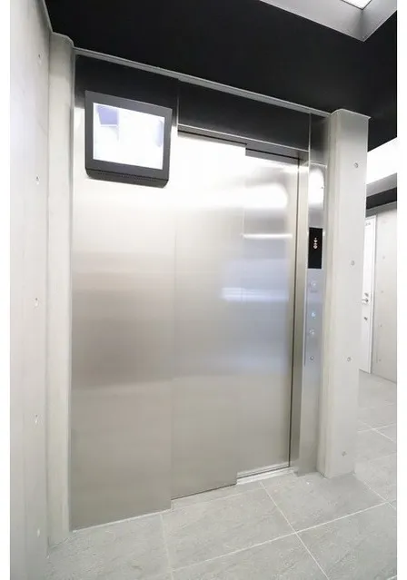 HF Yahiro Residence - Other - ["Glass", "Grey", "Silver"]