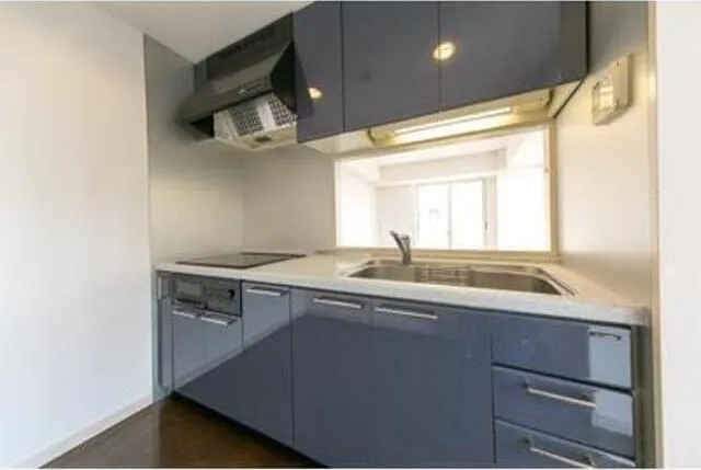 Toray Stage Meguro - Interior - ["Property", "Countertop", "Cabinetry"]