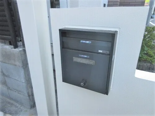 5-3-5 Kamimeguro, Meguro-Ku, Tokyo - Exterior - ["Fixture", "Gas", "Composite material"]