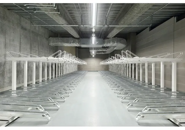 Shinagawa Heart View Tower - Other - ["Composite material", "Grey", "Silver"]