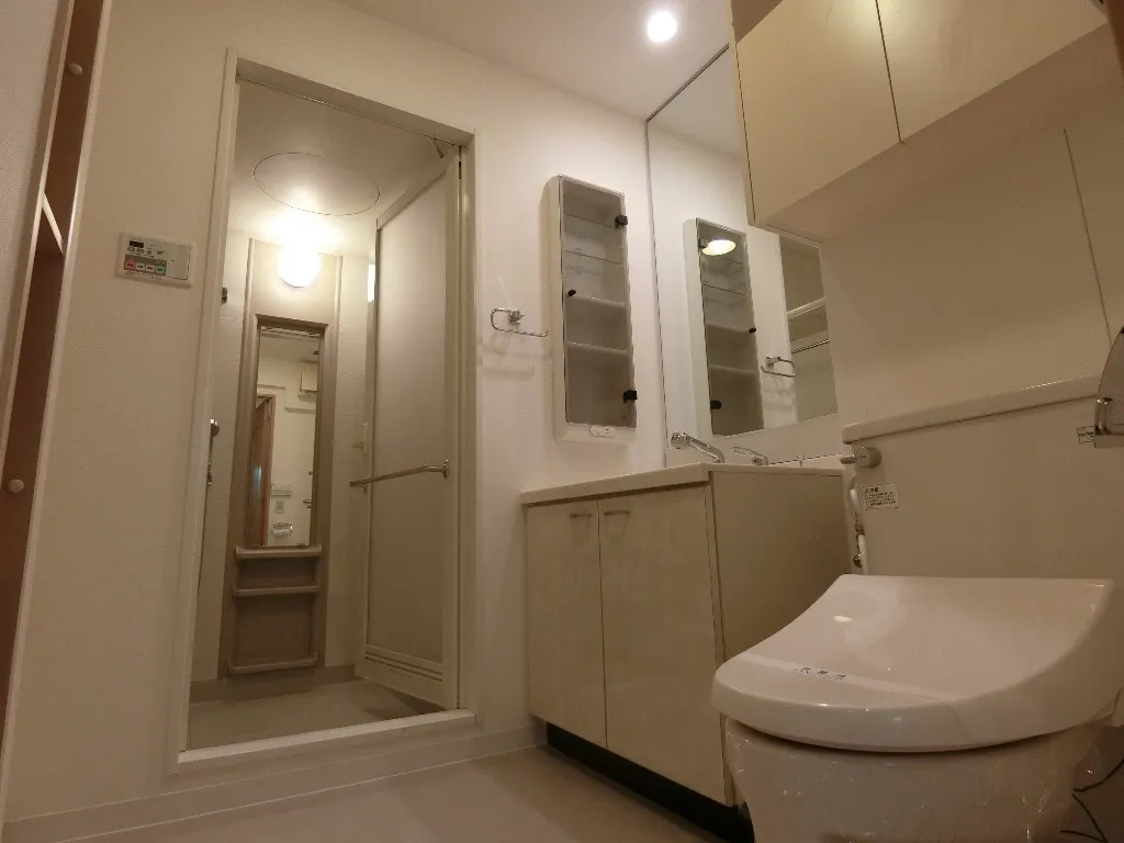 Doue Hatagaya - Interior - ["Property", "Plumbing fixture", "Bathroom"]