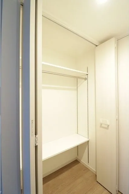 BluRock Monzen-Nakacho - Interior - ["Property", "Architecture", "Floor"]
