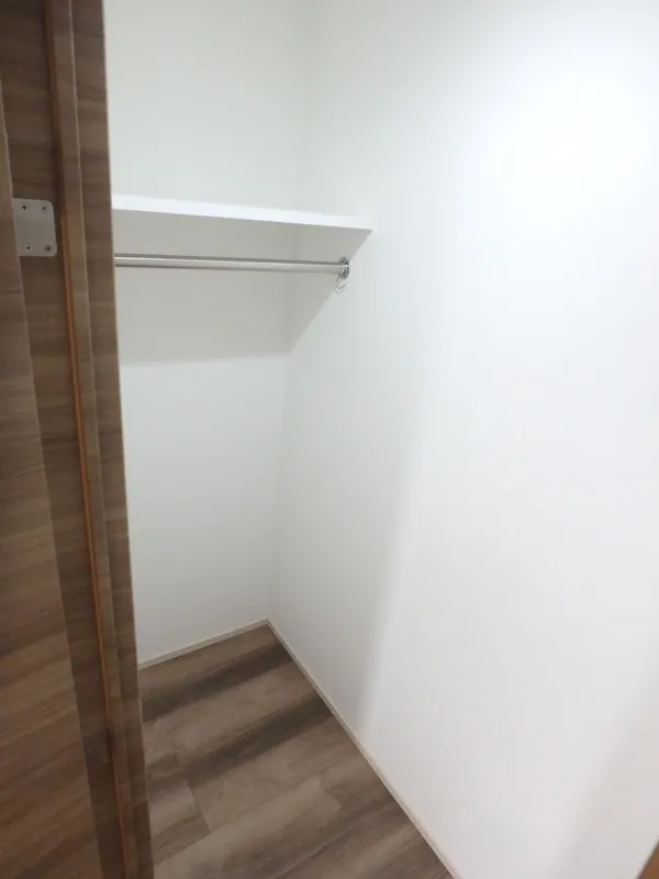 Orchid Residence Ueno - Interior - ["Wood", "Flooring", "Floor"]
