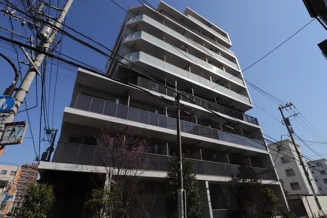Park Axis Shinjuku Nishiochiai - Exterior - ["Steel", "Overhead power line"]