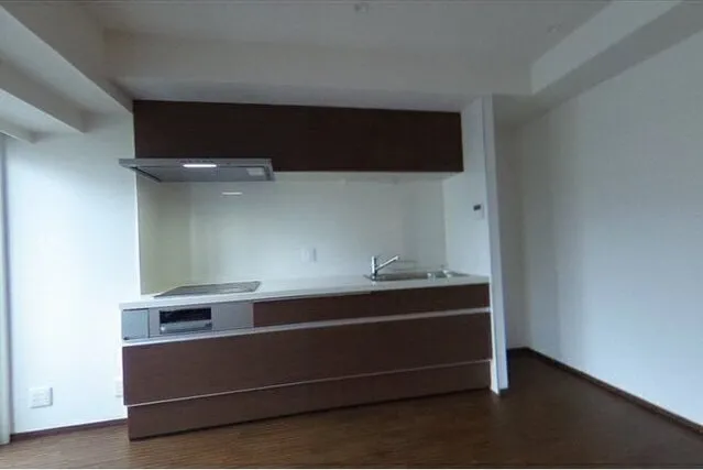 Owl Court Minami Ikebukuro - Interior - ["Cabinetry", "Furniture", "Countertop"]