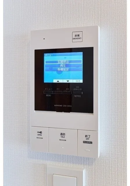 Gran Casa Oku - Interior - ["Electronic device", "Technology", "Electronics"]