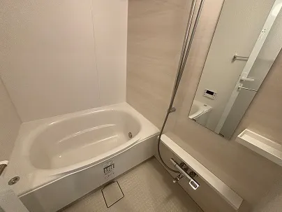 Storia Ibaraki - Interior - ["Flooring", "Floor", "Plumbing fixture"]