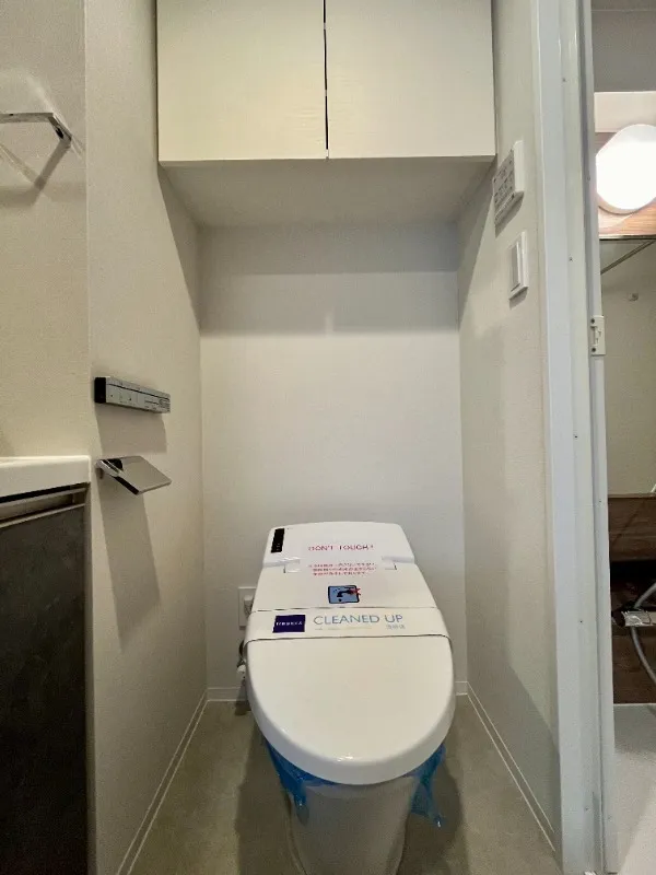 RESIDIA Monzen-Nakacho Place - Interior - ["Plumbing fixture", "Floor", "Flooring"]