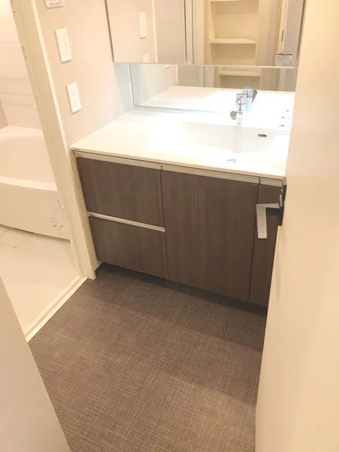 Parknard Fit Minami Aoyama Garden - Interior - ["Cabinetry", "Sink", "Countertop"]