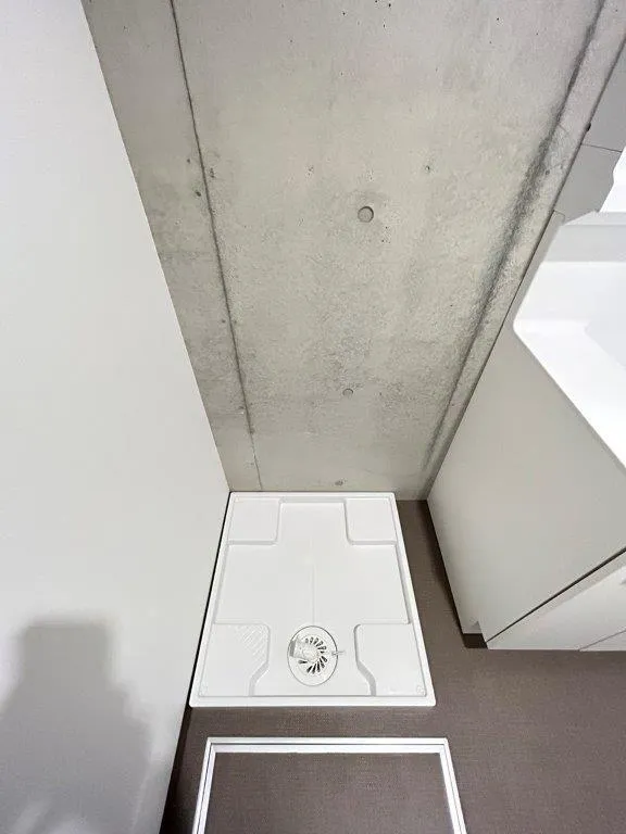 Belle Maison Nakamurabashi South - Interior - ["Composite material", "Grey", "Ceiling"]