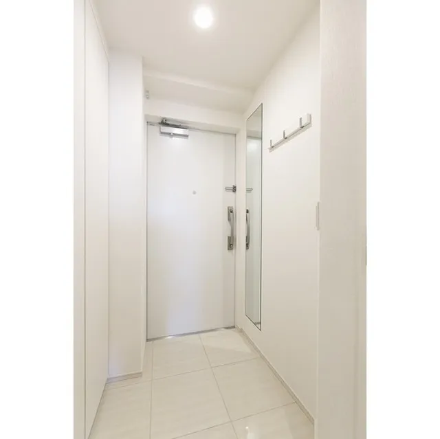 Comforia Nishiogikubo - Interior - ["Door", "Building", "Fixture"]