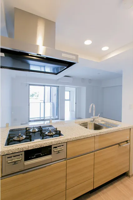 City Current Daikanyama - Interior - ["Tap", "Cabinetry", "Countertop"]