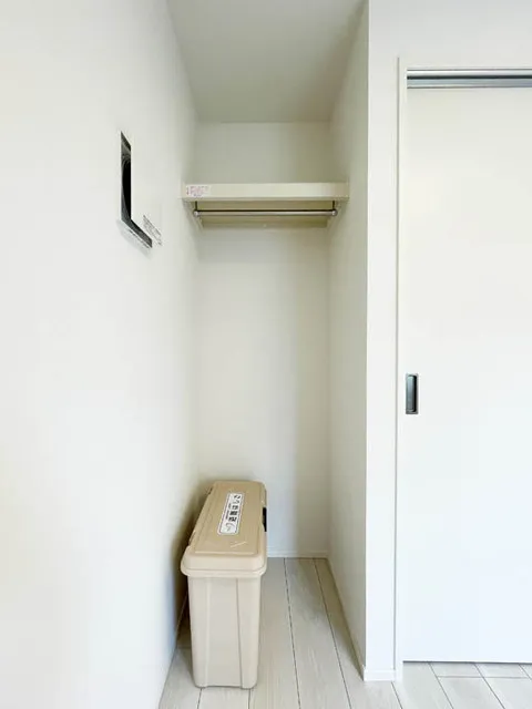CASA GRAZIE Nishi-Ojima - Interior - ["Wall", "Wood", "Flooring"]