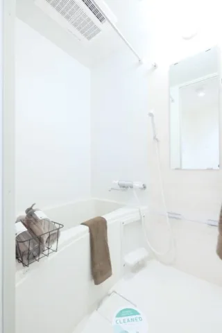 Carouge Kanamecho - Interior - ["Plumbing fixture", "Flooring", "Floor"]