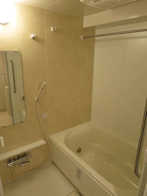 BLESS Kamiikebukuro - Interior - ["Plumbing fixture", "Flooring", "Floor"]