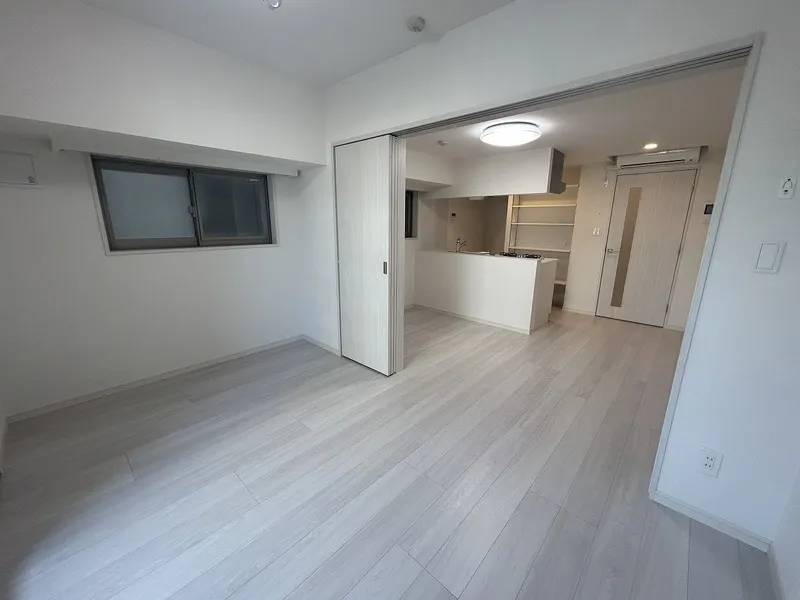 Gran Casa Ueno Iriya - Interior - ["Flooring", "Floor", "Ceiling"]