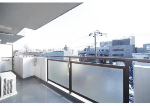 Kanamecho Garden Heights - Interior - ["Apartment", "Balcony", "Glass"]