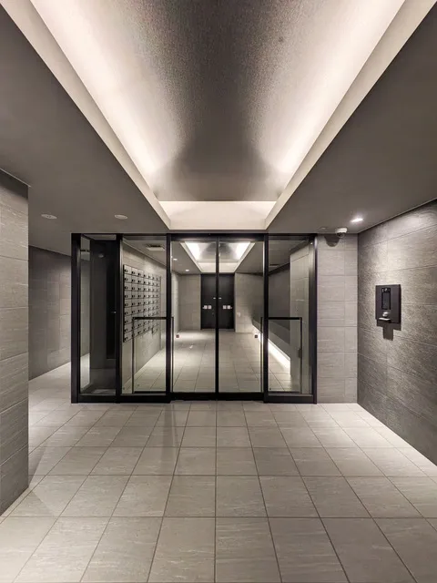 KDX Residence Denenchofu Minami - Exterior - ["Ceiling", "Composite material", "Monochrome"]